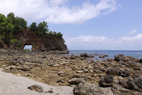 Pantai Pintu Kota