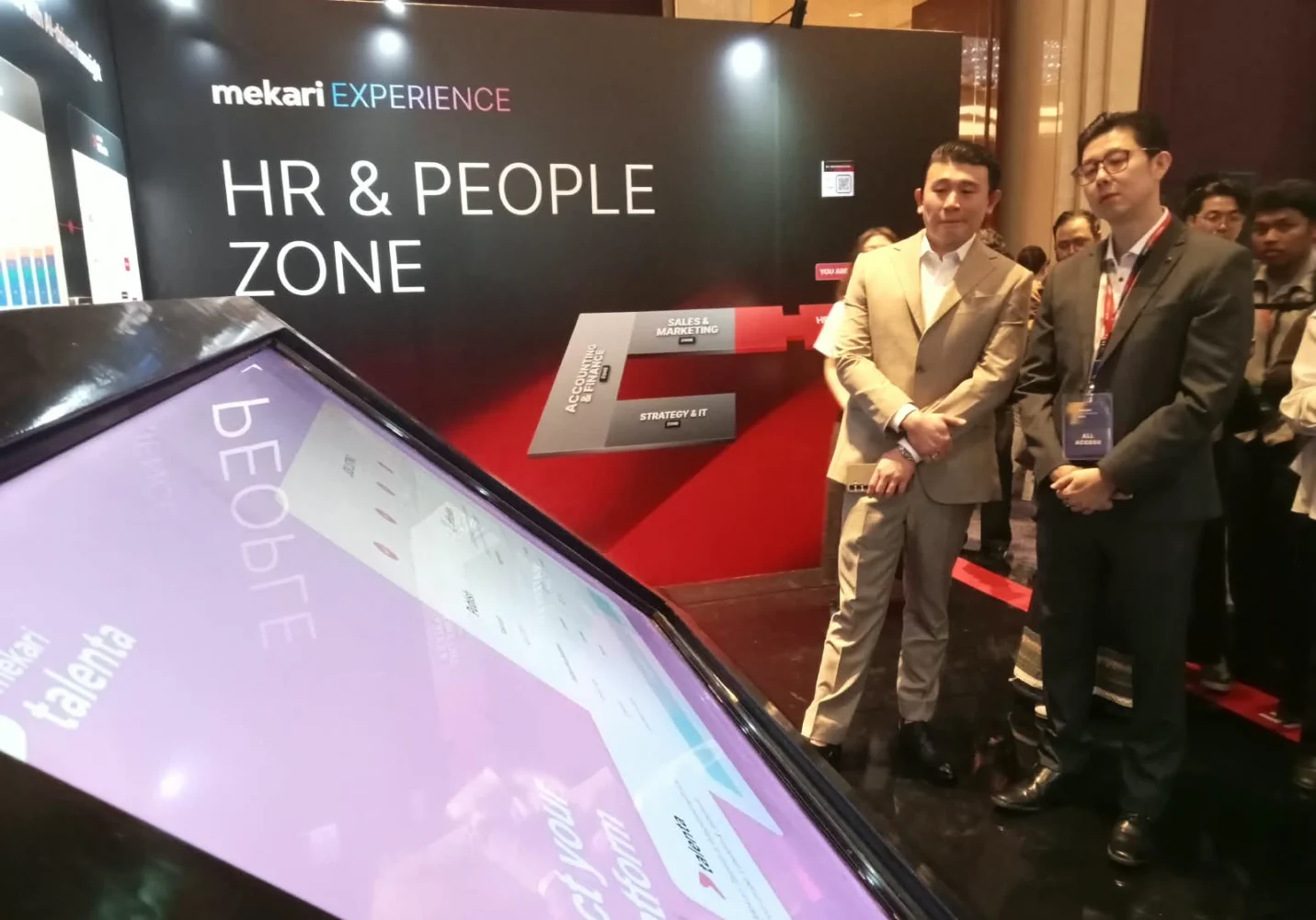 Masa Depan AI at Work di Indonesia: Langkah Mekari Mendorong Efisiensi Bisnis dan Menekan Risiko Shadow AI