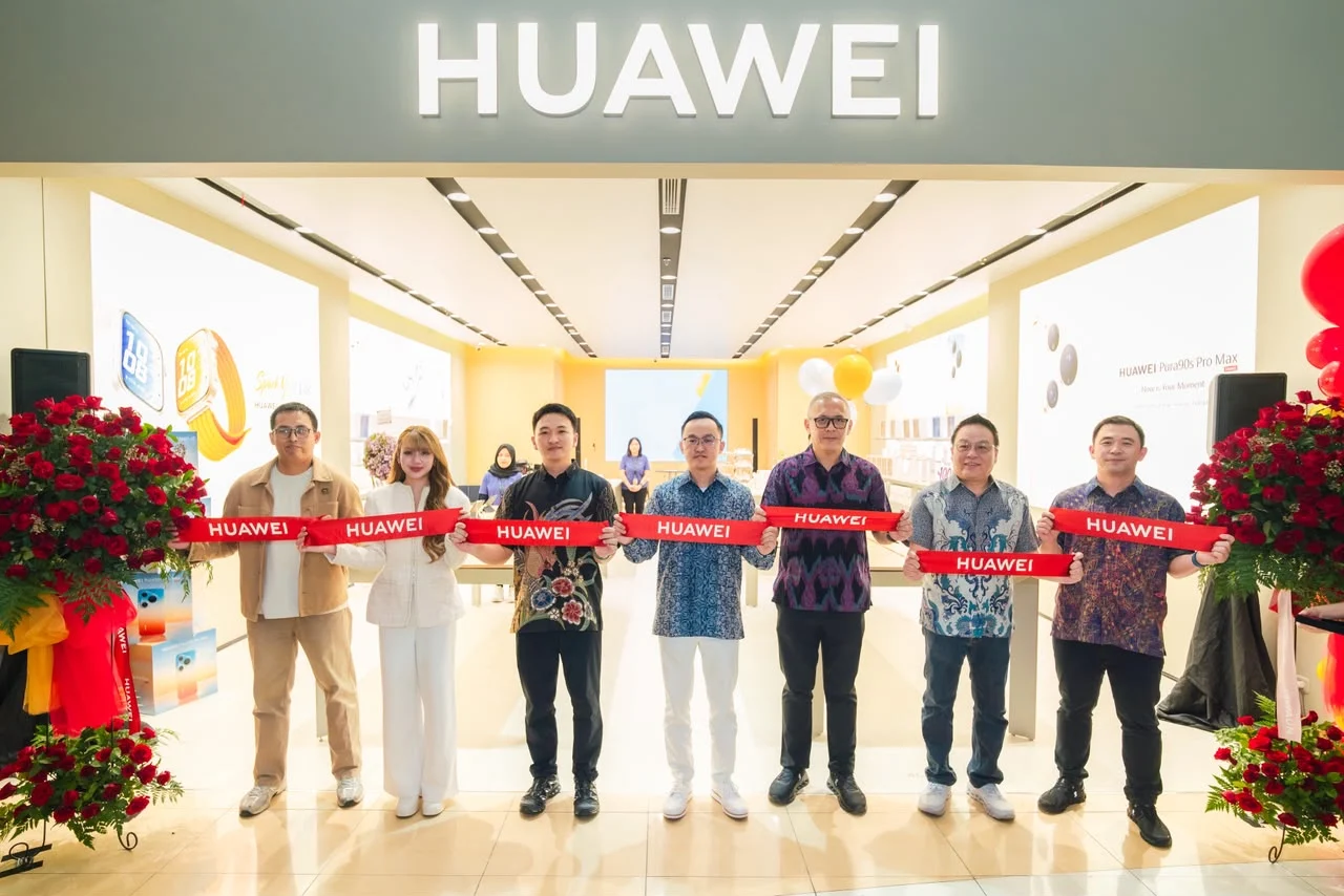 Huawei Resmi Punya 100 HUAWEI Experience Store di Indonesia